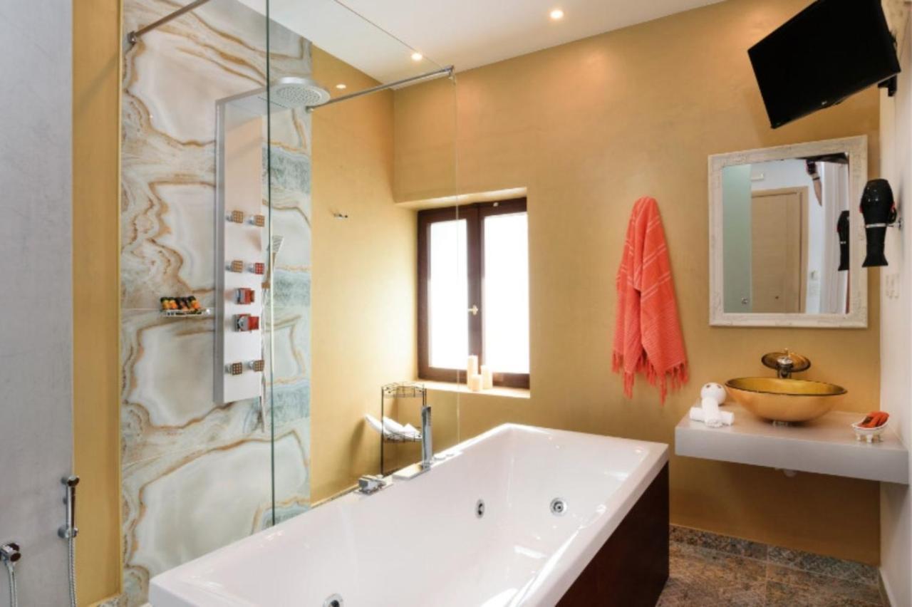 Diamond Luxury Suites 干尼亞 外观 照片